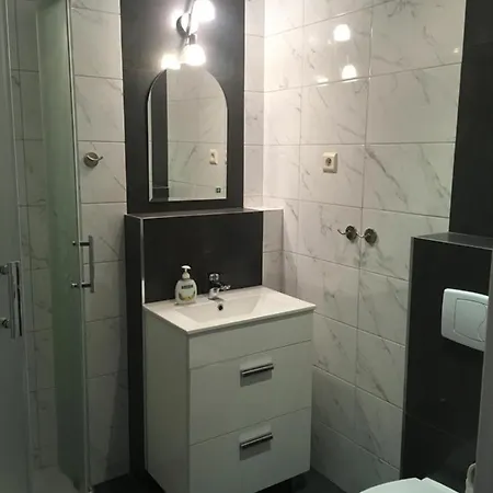Poppy Apartament *